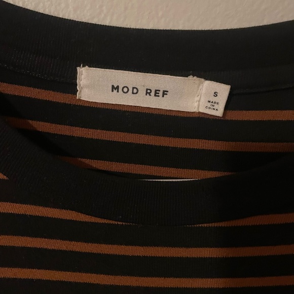 Mod Ref Knit Dress - Picture 3 of 3